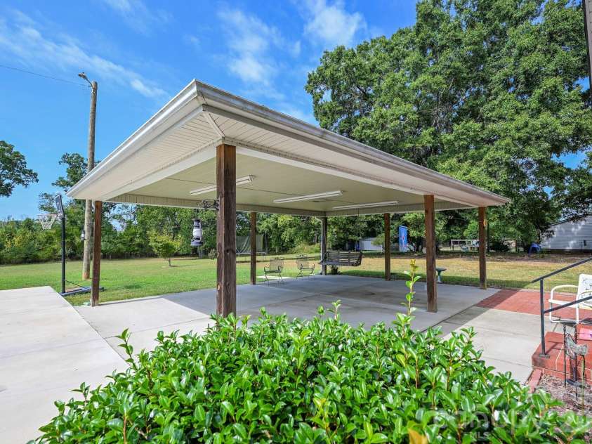 6920 Indian Trail Fairview Road, Indian Trail, NC 28079.  MLS# CAR4425375, YatesRealty ID 51325. 