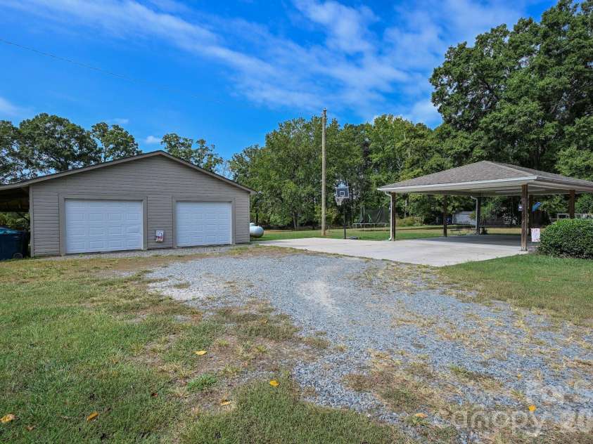6920 Indian Trail Fairview Road, Indian Trail, NC 28079.  MLS# CAR4425375, YatesRealty ID 51325. 