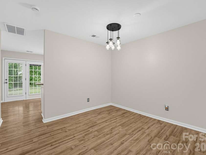 1527 Maypine Commons Way, Rock Hill, SC 29732.  MLS# CAR4425435, YatesRealty ID 51329. 