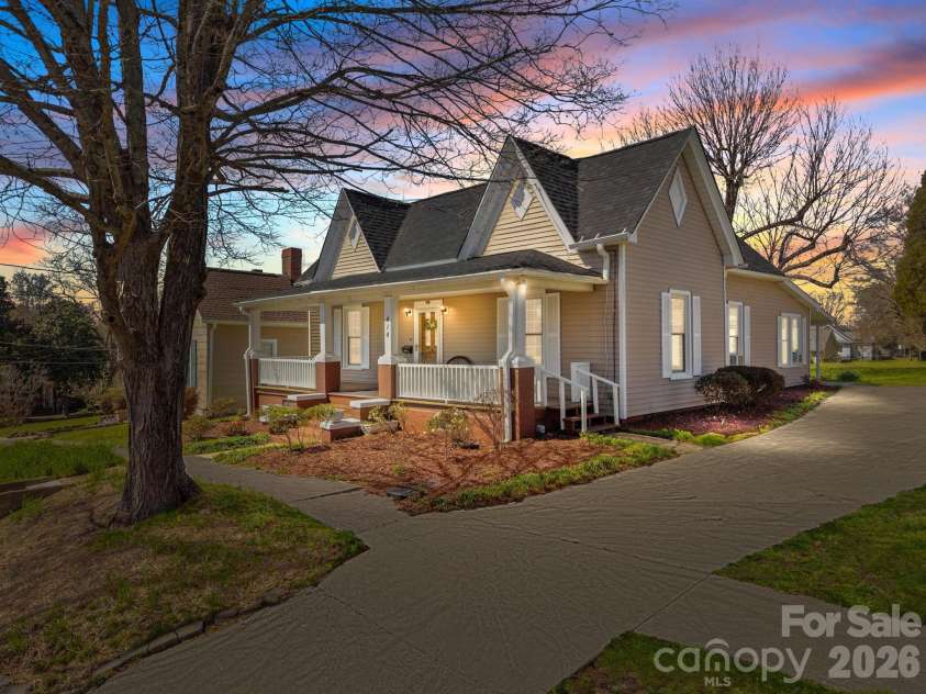 414 Spencer Avenue, Spencer, NC 28159.  MLS# CAR4359494, YatesRealty ID 5133. 
