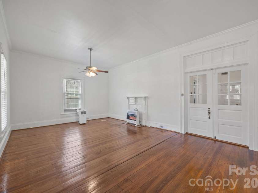 414 Spencer Avenue, Spencer, NC 28159.  MLS# CAR4359494, YatesRealty ID 5133. 