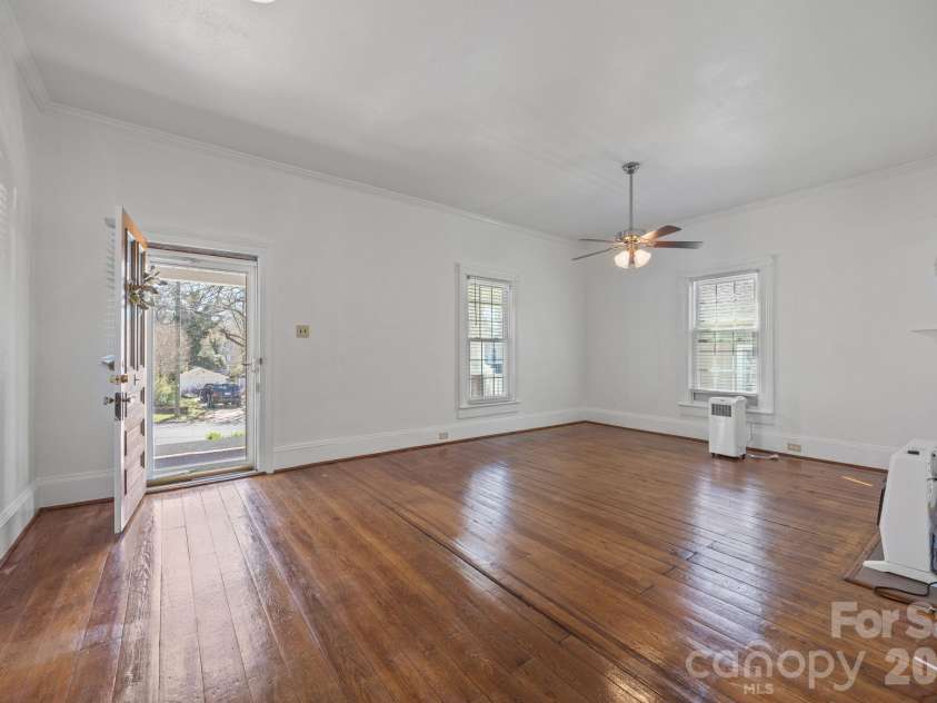 414 Spencer Avenue, Spencer, NC 28159.  MLS# CAR4359494, YatesRealty ID 5133. 