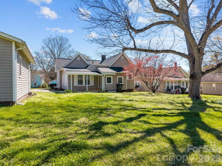 414 Spencer Avenue, Spencer, NC 28159.  MLS# CAR4359494, YatesRealty ID 5133. 