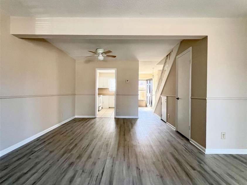 5810 Hunting Ridge Lane, Charlotte, NC 28212.  MLS# CAR4225012, YatesRealty ID 5133. 