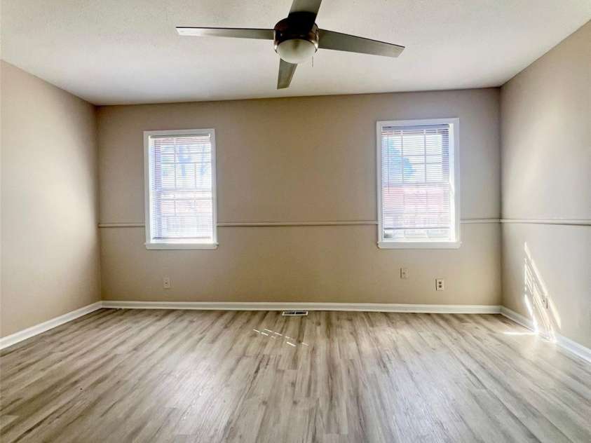 5810 Hunting Ridge Lane, Charlotte, NC 28212.  MLS# CAR4225012, YatesRealty ID 5133. 