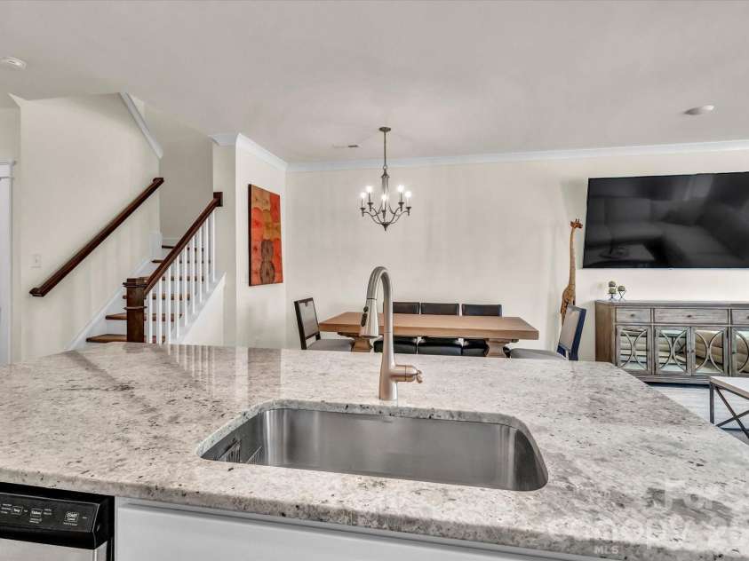 2149 Bexar Trail, Matthews, NC 28105.  MLS# CAR4424483, YatesRealty ID 51330. 