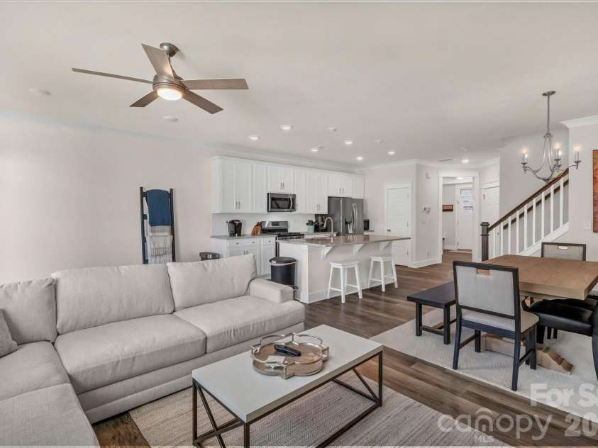 2149 Bexar Trail, Matthews, NC 28105.  MLS# CAR4424483, YatesRealty ID 51330. 
