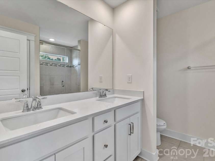 2149 Bexar Trail, Matthews, NC 28105.  MLS# CAR4424483, YatesRealty ID 51330. 