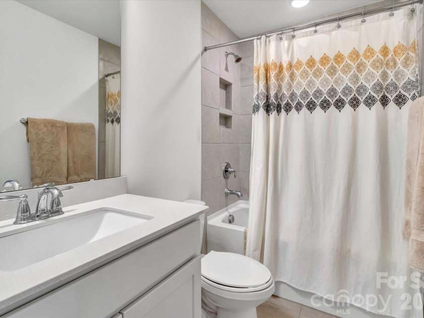2149 Bexar Trail, Matthews, NC 28105.  MLS# CAR4424483, YatesRealty ID 51330. 