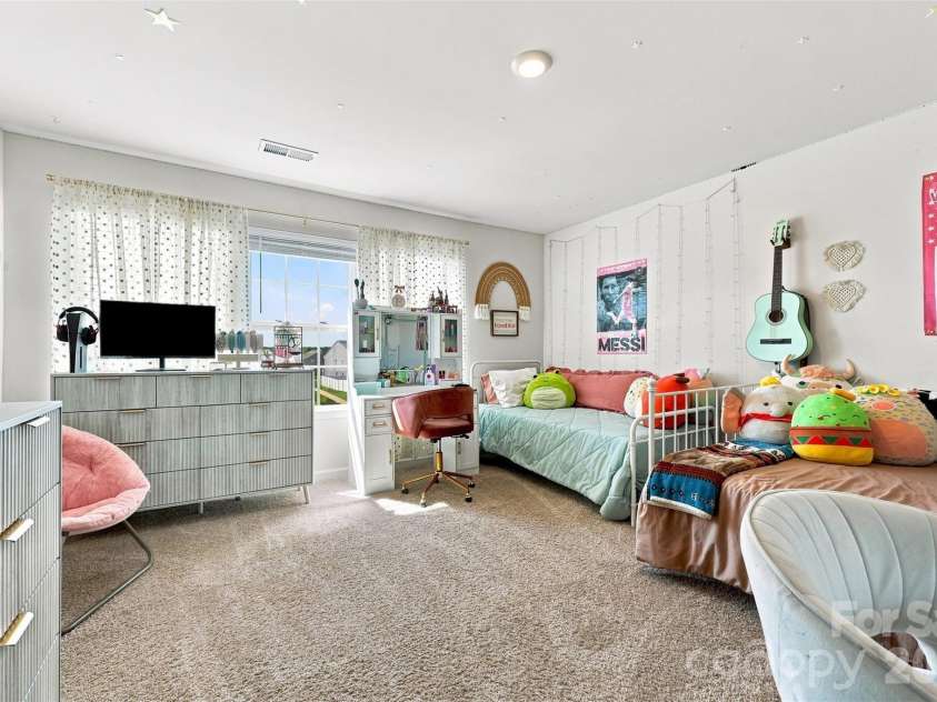 3103 Winesap Drive, Dallas, NC 28034.  MLS# CAR4425625, YatesRealty ID 51332. Bedroom 4