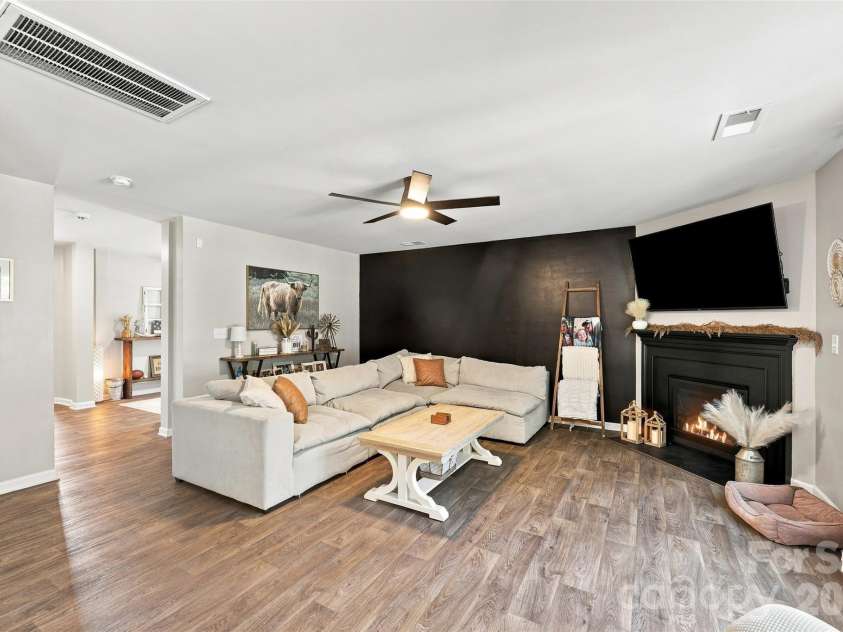 3103 Winesap Drive, Dallas, NC 28034.  MLS# CAR4425625, YatesRealty ID 51332. Great Room with Fireplace
