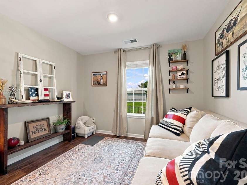 3103 Winesap Drive, Dallas, NC 28034.  MLS# CAR4425625, YatesRealty ID 51332. Main Level Flex Space