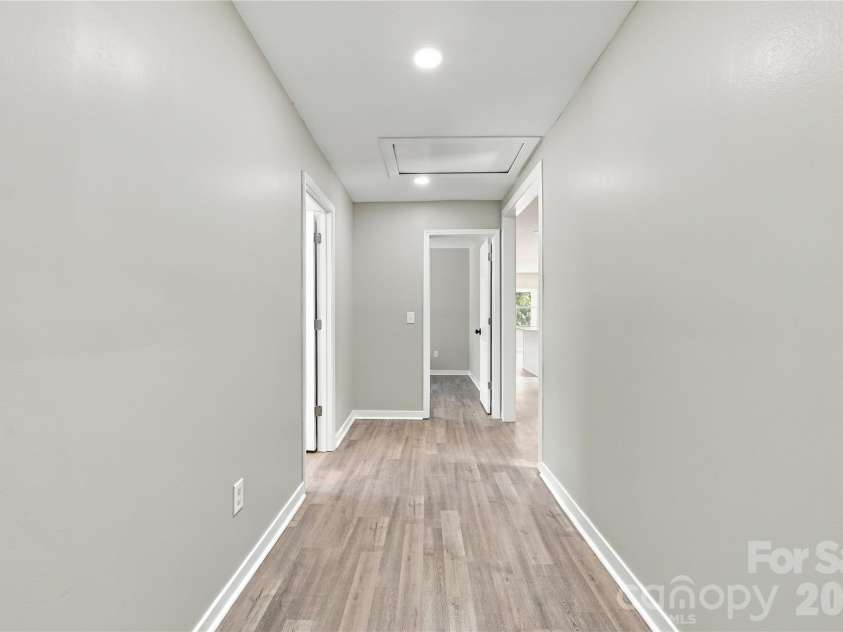 335 Baker Street, Rock Hill, SC 29730.  MLS# CAR4425717, YatesRealty ID 51334. 
