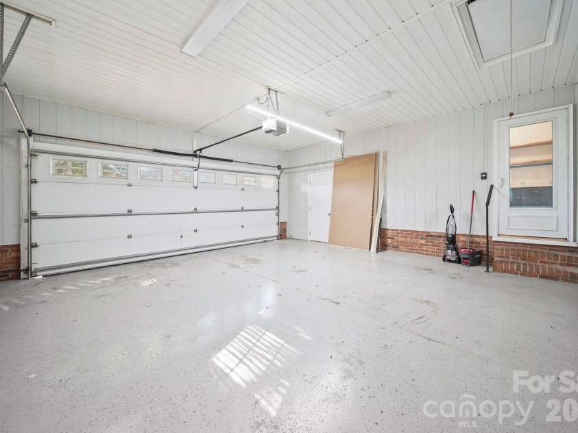 4410 Coddle Creek Drive, Concord, NC 28027.  MLS# CAR4422400, YatesRealty ID 51340. 2 car attached garage