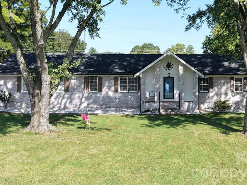 4410 Coddle Creek Drive, Concord, NC 28027.  MLS# CAR4422400, YatesRealty ID 51340. 