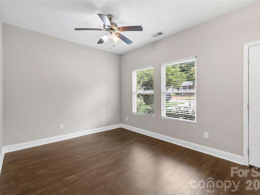 2573 Hemphill Street, Charlotte, NC 28208.  MLS# CAR4425582, YatesRealty ID 51343. 