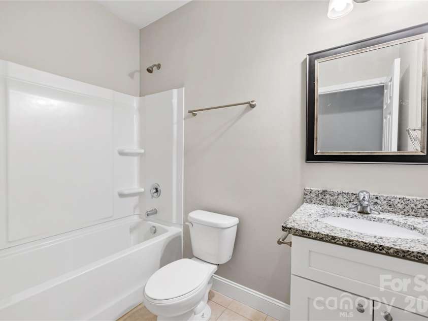 2573 Hemphill Street, Charlotte, NC 28208.  MLS# CAR4425582, YatesRealty ID 51343. 