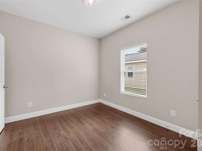 2573 Hemphill Street, Charlotte, NC 28208.  MLS# CAR4425582, YatesRealty ID 51343. 