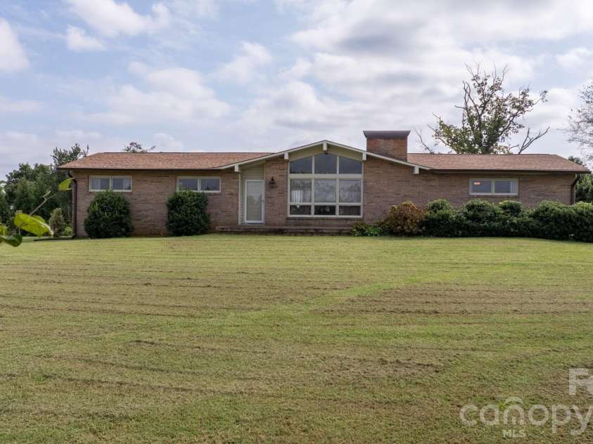 1189 Cajah Mountain Road, Hudson, NC 28638.  MLS# CAR4425689, YatesRealty ID 51344. 