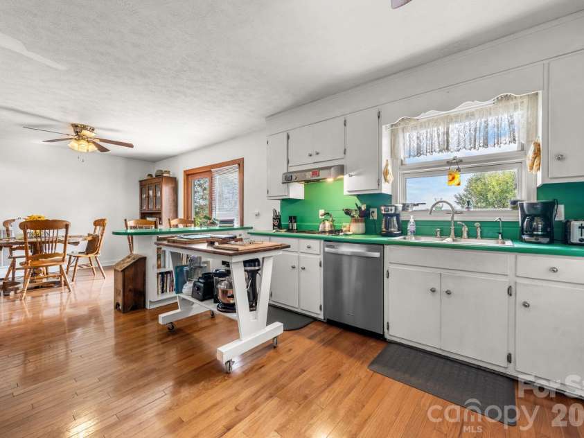 1189 Cajah Mountain Road, Hudson, NC 28638.  MLS# CAR4425689, YatesRealty ID 51344. 