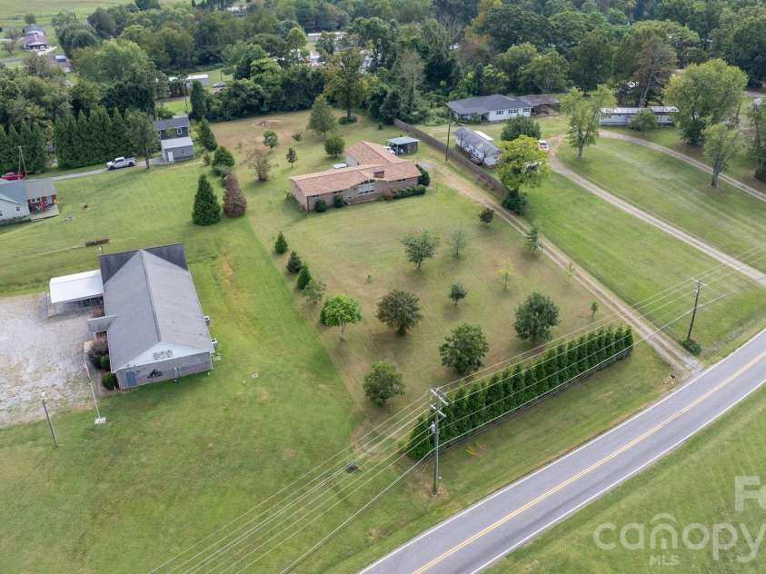 1189 Cajah Mountain Road, Hudson, NC 28638.  MLS# CAR4425689, YatesRealty ID 51344. 