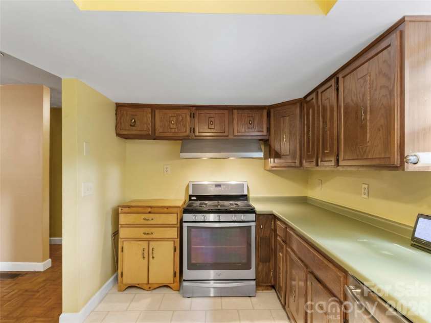 435 Three Quarter Creek Road, Burnsville, NC 28714.  MLS# CAR4425746, YatesRealty ID 51345. 