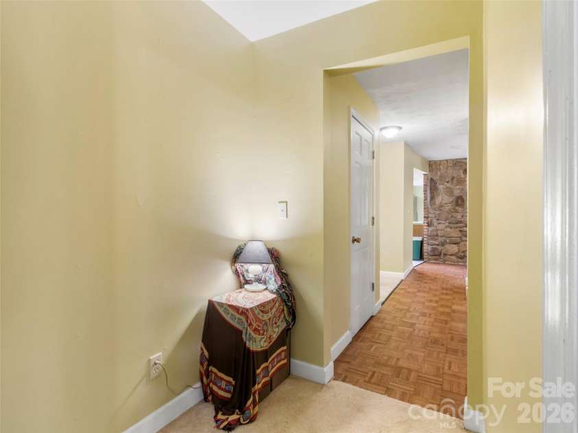 435 Three Quarter Creek Road, Burnsville, NC 28714.  MLS# CAR4425746, YatesRealty ID 51345. 
