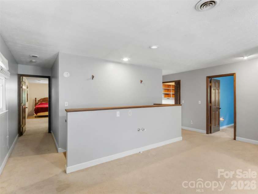 435 Three Quarter Creek Road, Burnsville, NC 28714.  MLS# CAR4425746, YatesRealty ID 51345. 