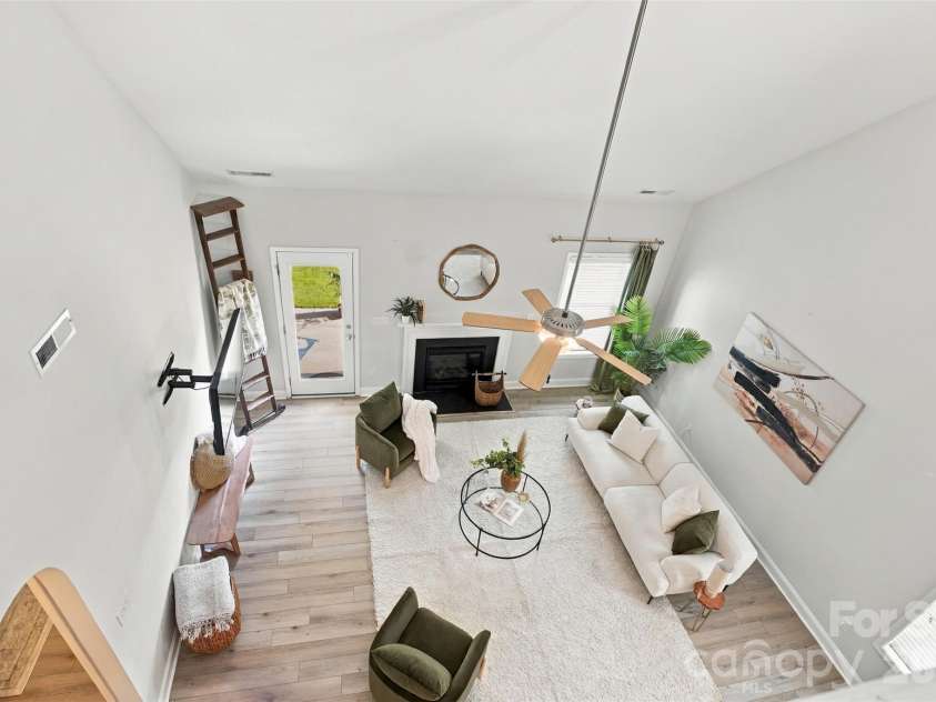 628 Heron View Drive, York, SC 29745.  MLS# CAR4420667, YatesRealty ID 51349. 