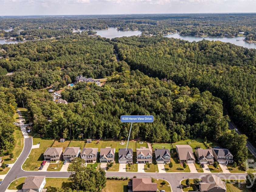 628 Heron View Drive, York, SC 29745.  MLS# CAR4420667, YatesRealty ID 51349. 