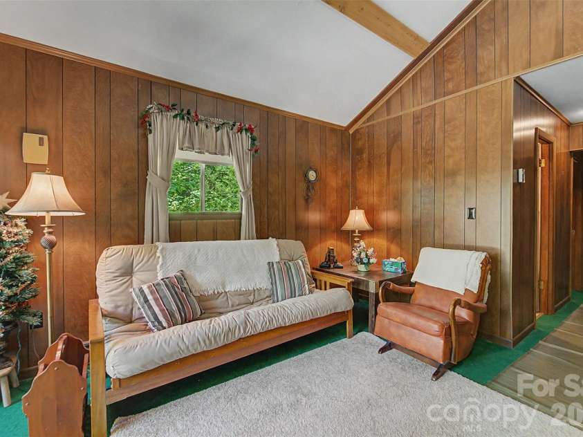 255 Bailey Avenue, Bryson City, NC 28713.  MLS# CAR4425736, YatesRealty ID 51351. 