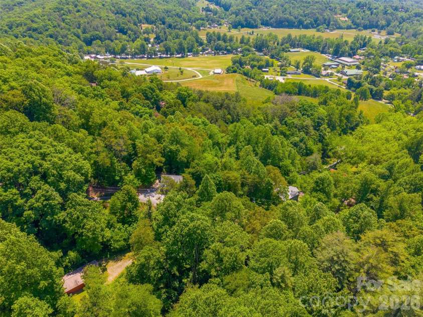 255 Bailey Avenue, Bryson City, NC 28713.  MLS# CAR4425736, YatesRealty ID 51351. 