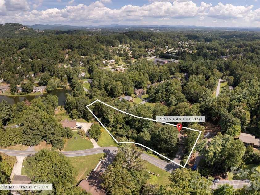 906 Indian Hill Road, Hendersonville, NC 28792.  MLS# CAR4425706, YatesRealty ID 51354. 