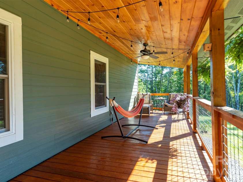 335 James View Road, Marion, NC 28752.  MLS# CAR4425169, YatesRealty ID 51355. 