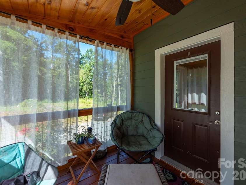 335 James View Road, Marion, NC 28752.  MLS# CAR4425169, YatesRealty ID 51355. 