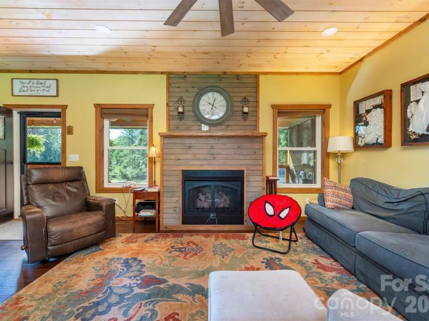335 James View Road, Marion, NC 28752.  MLS# CAR4425169, YatesRealty ID 51355. 
