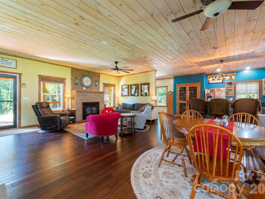 335 James View Road, Marion, NC 28752.  MLS# CAR4425169, YatesRealty ID 51355. 