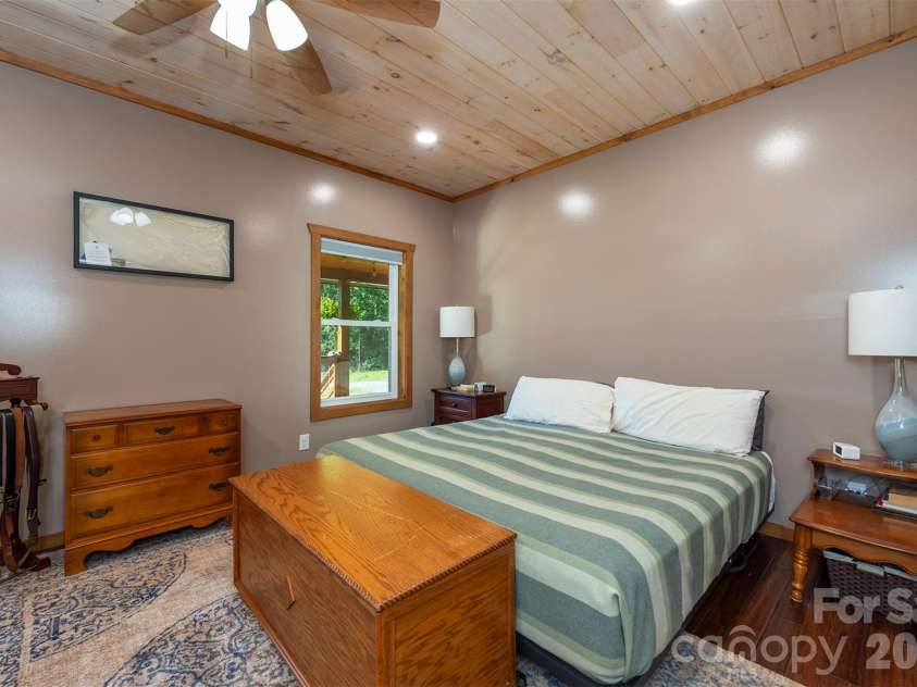 335 James View Road, Marion, NC 28752.  MLS# CAR4425169, YatesRealty ID 51355. 