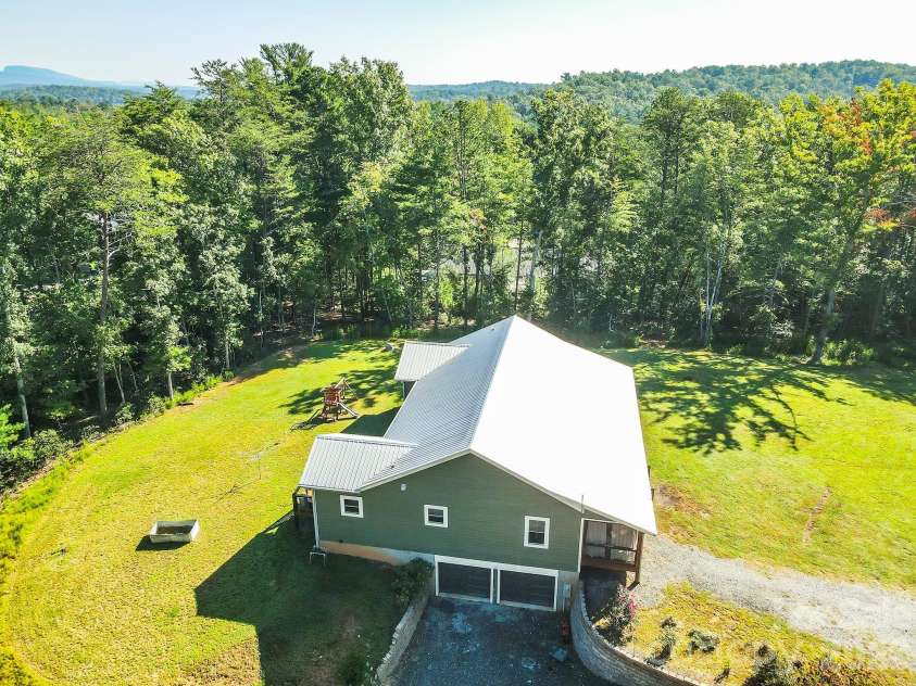 335 James View Road, Marion, NC 28752.  MLS# CAR4425169, YatesRealty ID 51355. 
