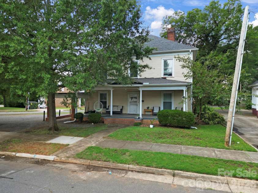 315 Park Avenue, Rock Hill, SC 29730.  MLS# CAR4411073, YatesRealty ID 51357. 