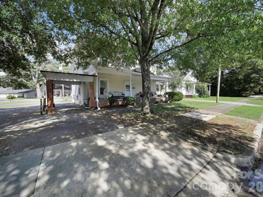 315 Park Avenue, Rock Hill, SC 29730.  MLS# CAR4411073, YatesRealty ID 51357. 