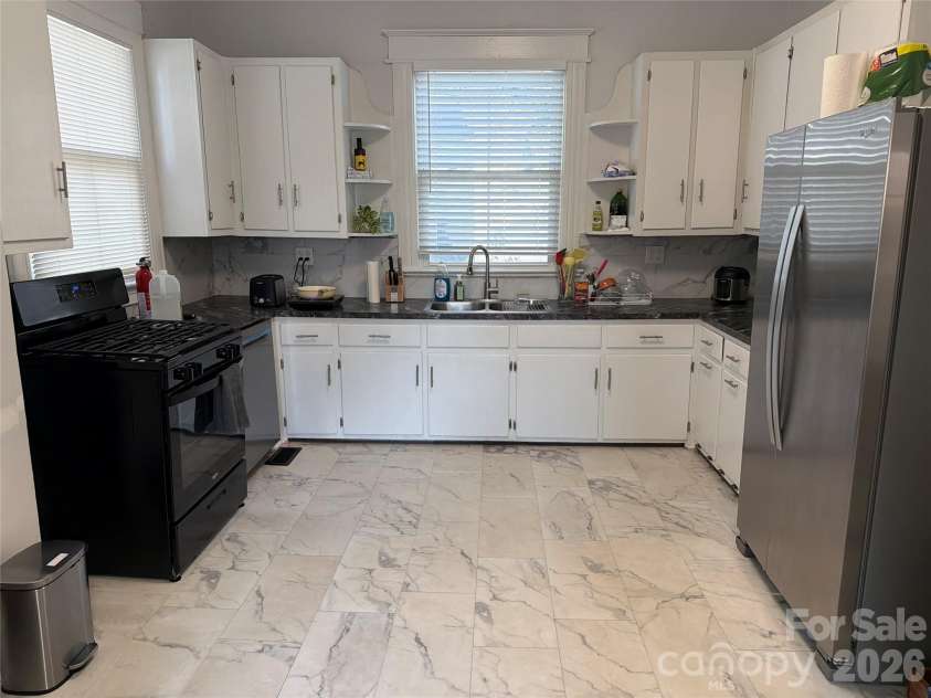 315 Park Avenue, Rock Hill, SC 29730.  MLS# CAR4411073, YatesRealty ID 51357. 