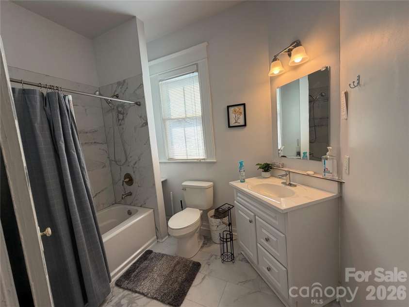 315 Park Avenue, Rock Hill, SC 29730.  MLS# CAR4411073, YatesRealty ID 51357. 