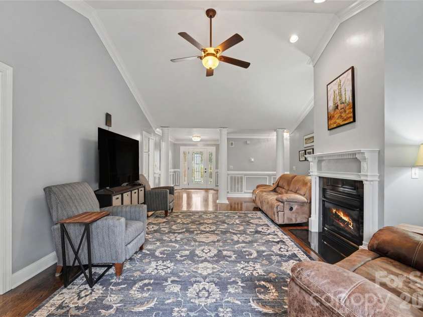 1085 Merrywood Drive, Newton, NC 28658.  MLS# CAR4424263, YatesRealty ID 51358. 