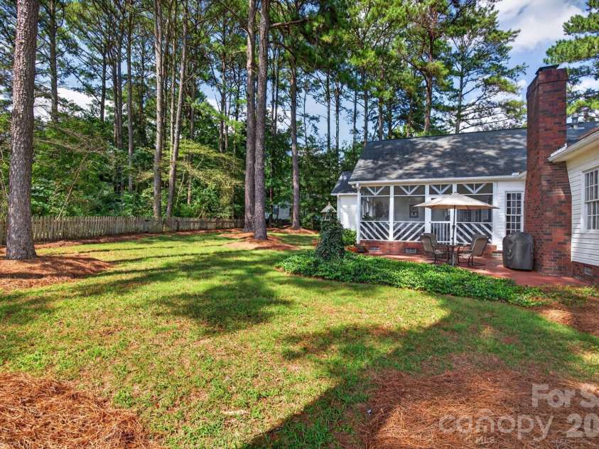 190 Bonaventure Drive, Salisbury, NC 28147.  MLS# CAR4425766, YatesRealty ID 51359. 