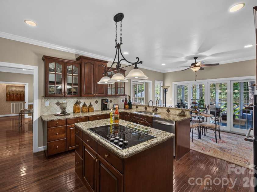 190 Bonaventure Drive, Salisbury, NC 28147.  MLS# CAR4425766, YatesRealty ID 51359. 
