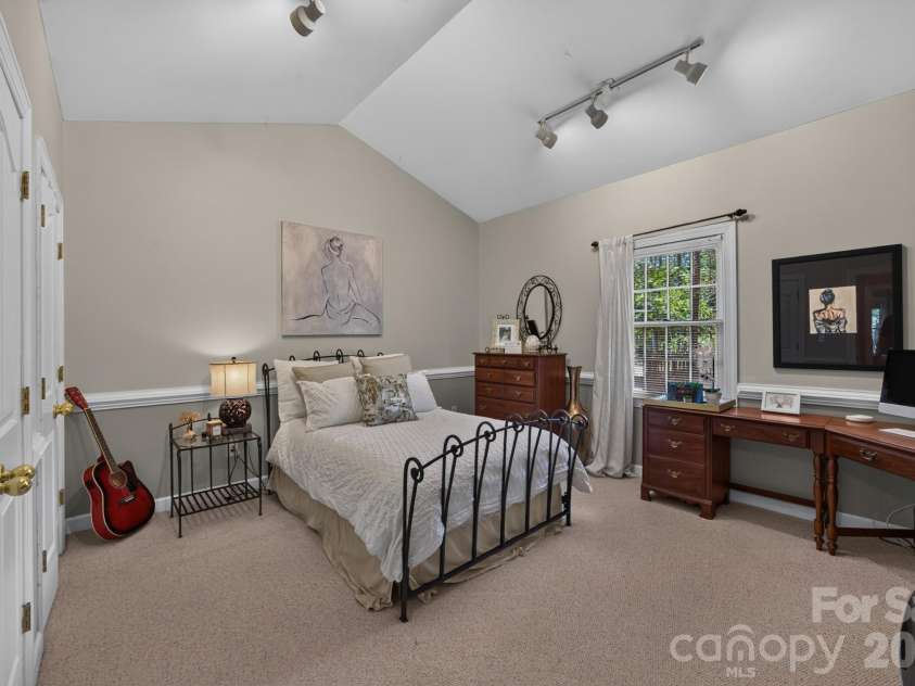 190 Bonaventure Drive, Salisbury, NC 28147.  MLS# CAR4425766, YatesRealty ID 51359. 