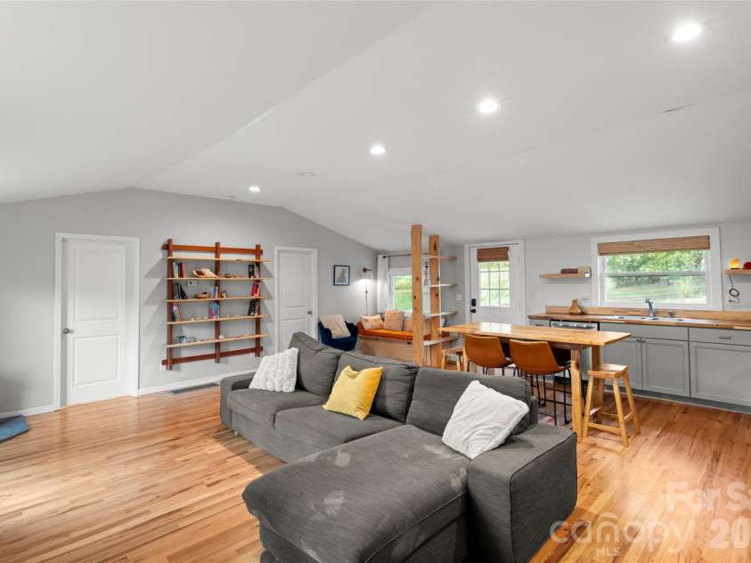 28 Long Cove Road, Candler, NC 28715.  MLS# CAR4425807, YatesRealty ID 51360. 