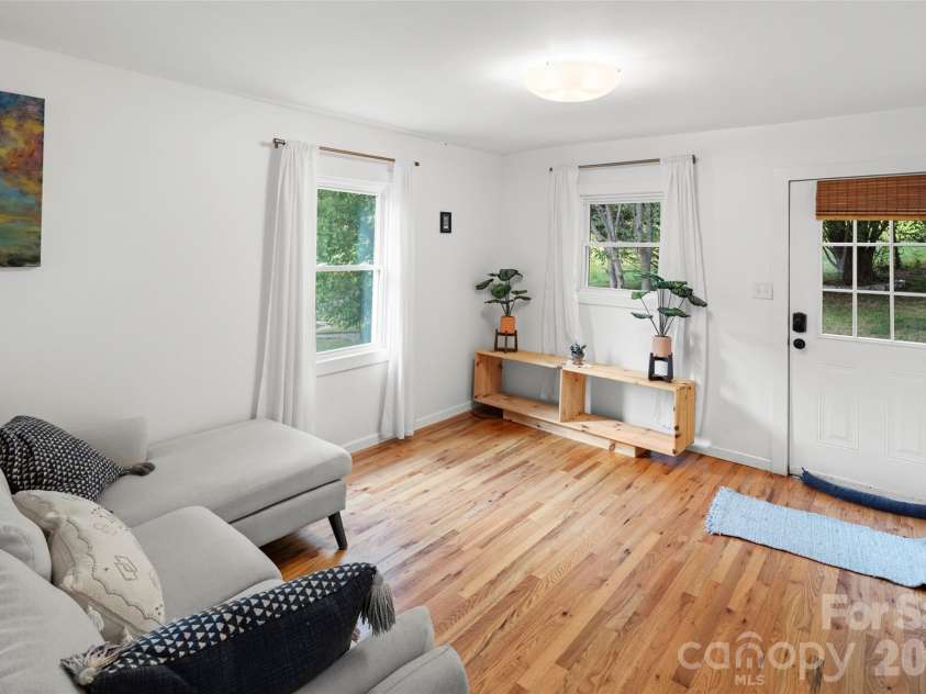 28 Long Cove Road, Candler, NC 28715.  MLS# CAR4425807, YatesRealty ID 51360. 