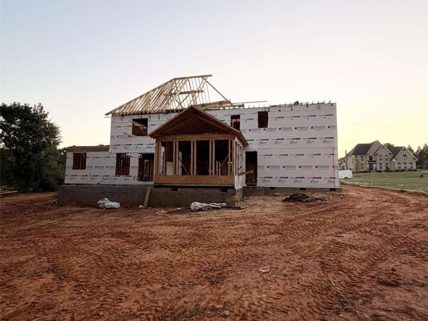 8205 Rolling Fields Road, Mint Hill, NC 28227.  MLS# CAR4425799, YatesRealty ID 51362. 
